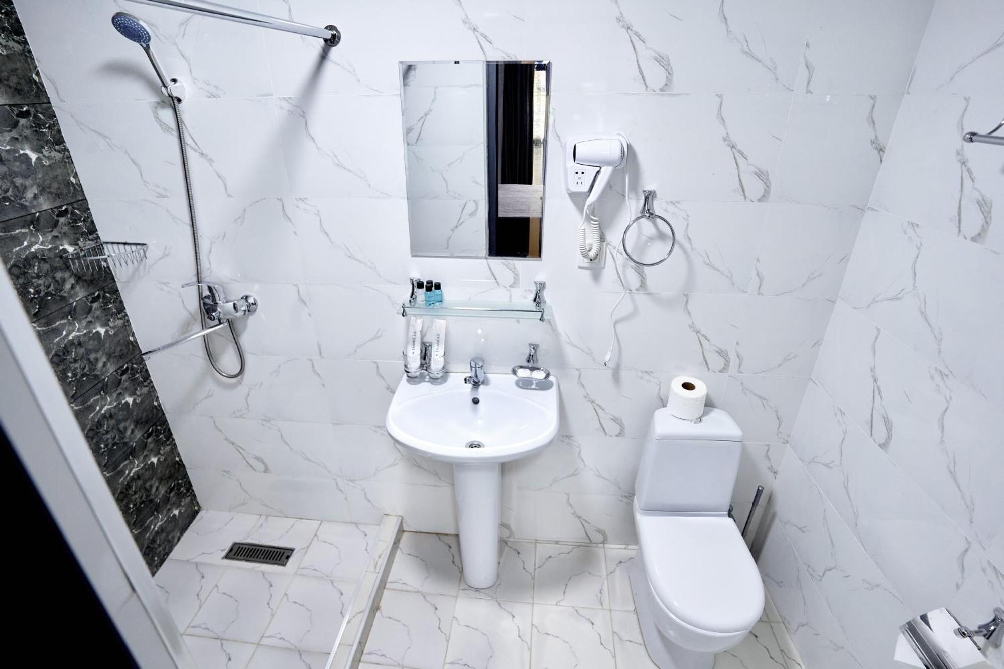 Minguzar Hotel Tashkent Ngoại thất bức ảnh
